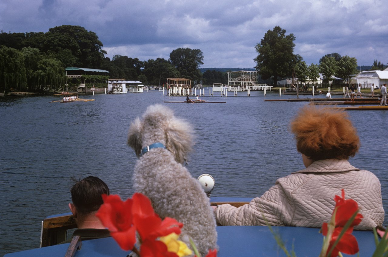 078 A-s canal boat triop with folks July 66-s